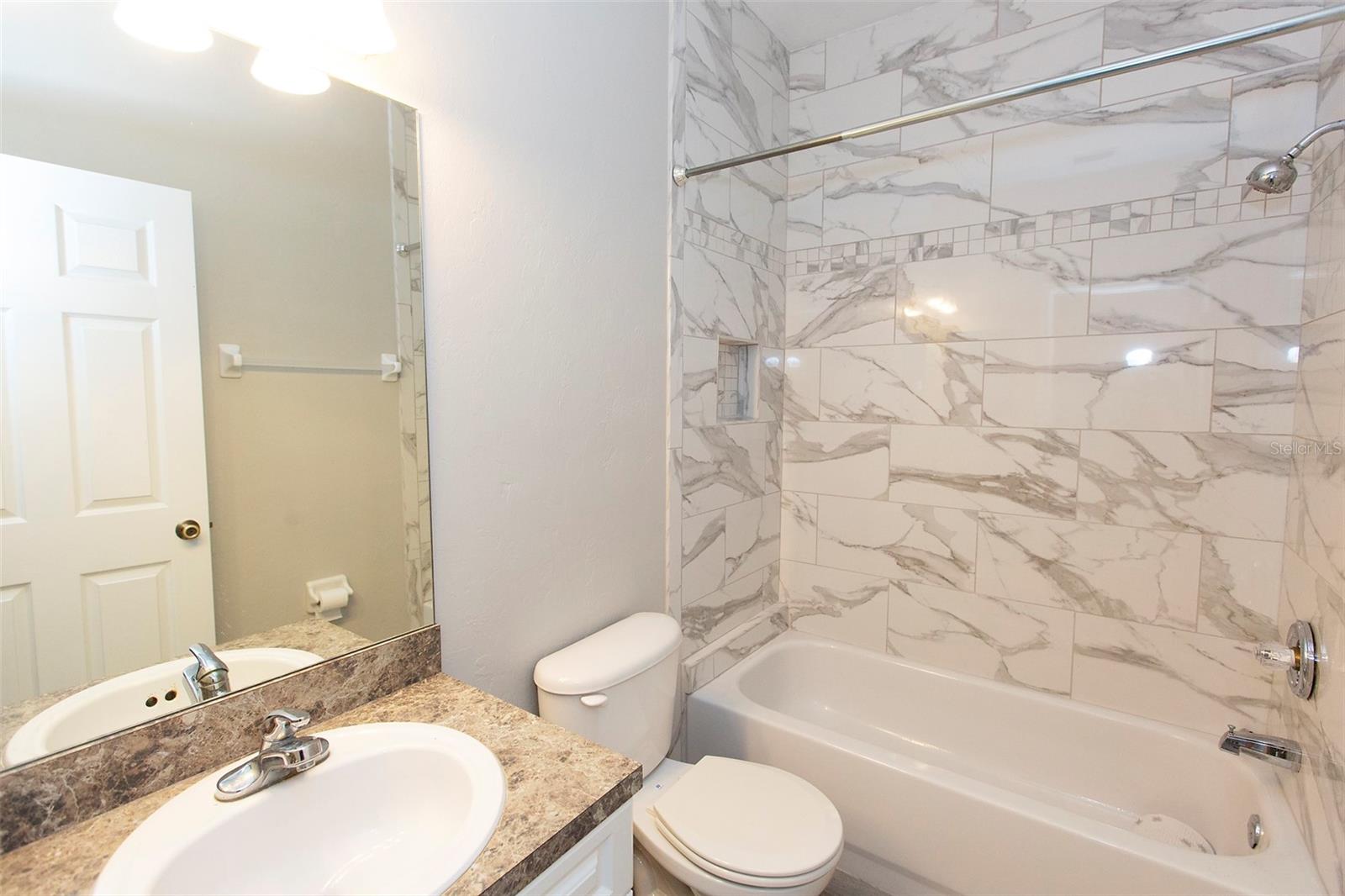 BLUES CREEK GARDENS - Residential Lease