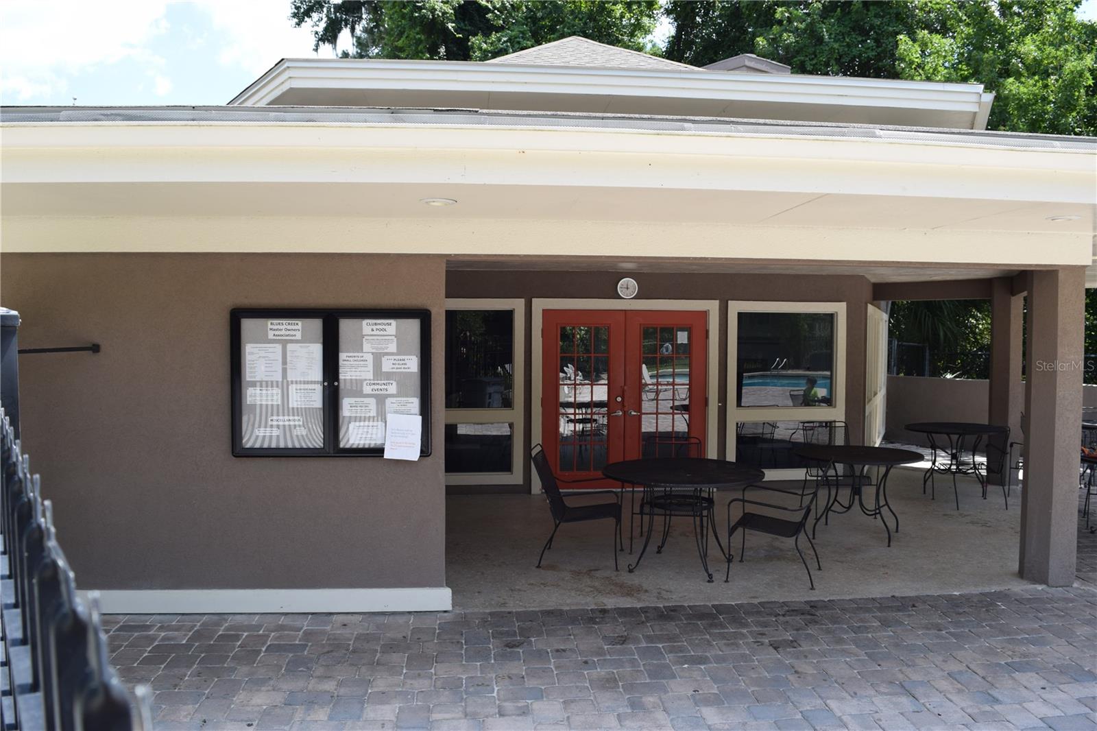 BLUES CREEK GARDENS - Residential Lease