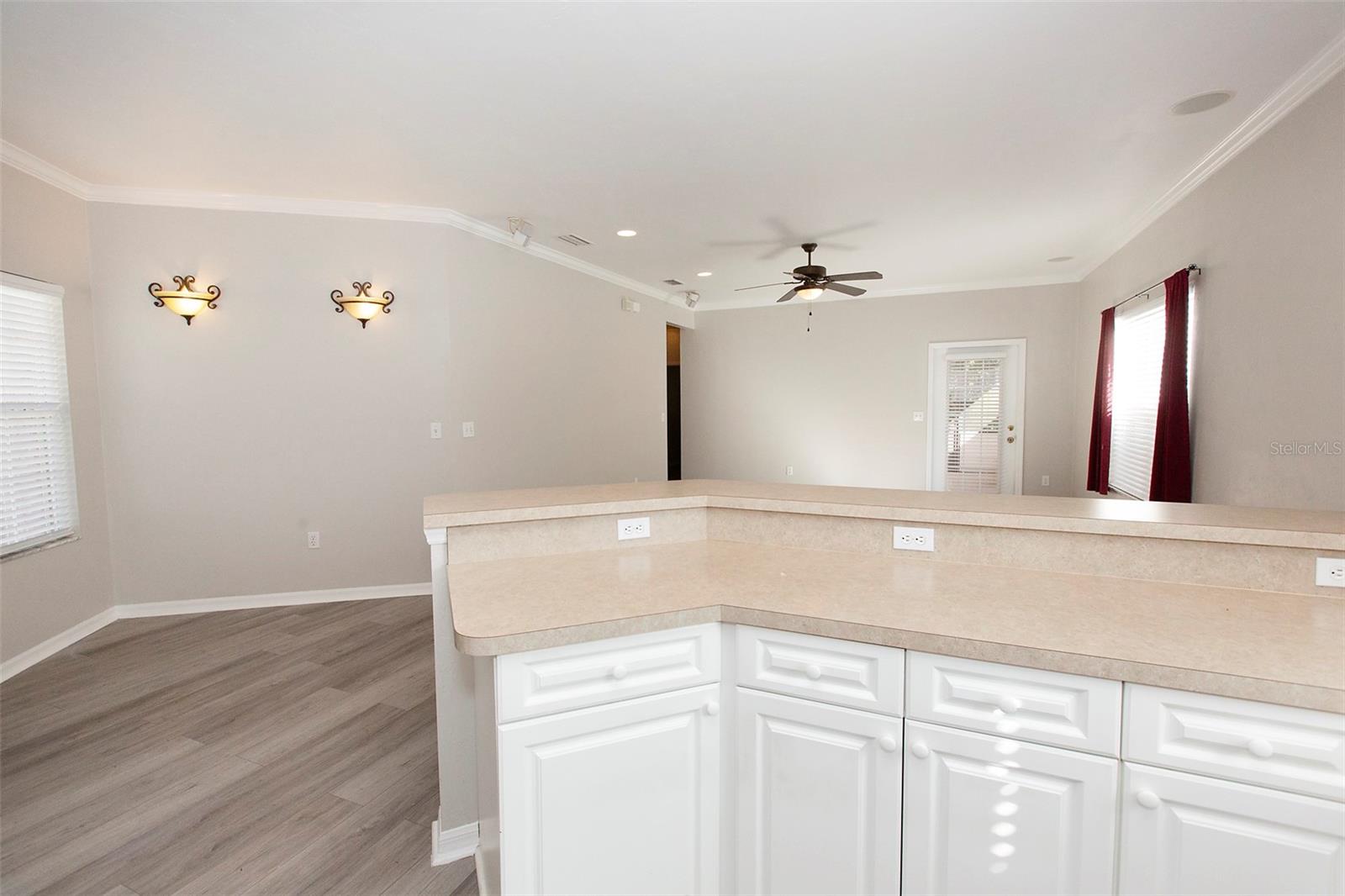 BLUES CREEK GARDENS - Residential Lease