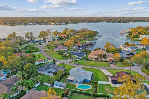 A home in TAMPA