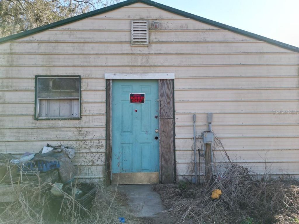 Photo of 10942 Singletary Road, Dade City, FL 33525 (MLS # TB8473021)