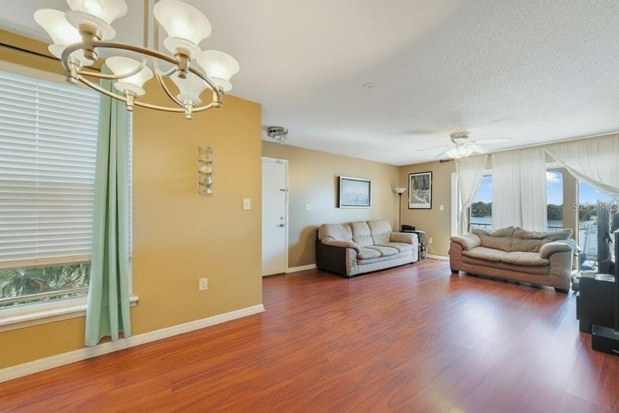 ROYAL ARMS CONDO - Residential Lease