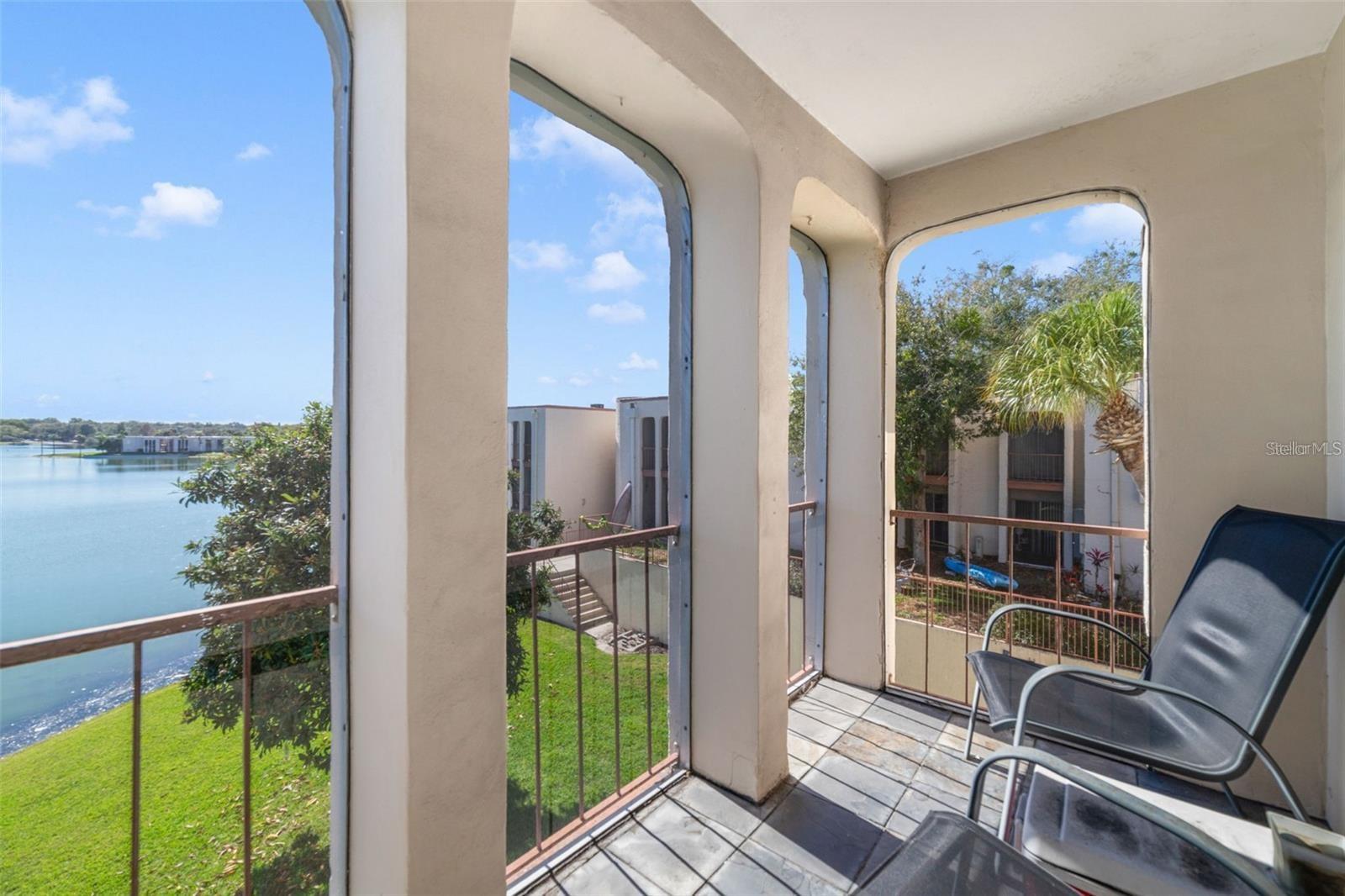 ROYAL ARMS CONDO - Residential Lease