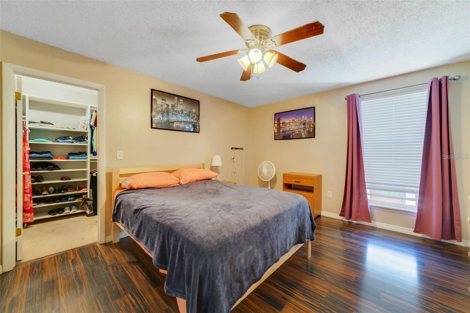 ROYAL ARMS CONDO - Residential Lease