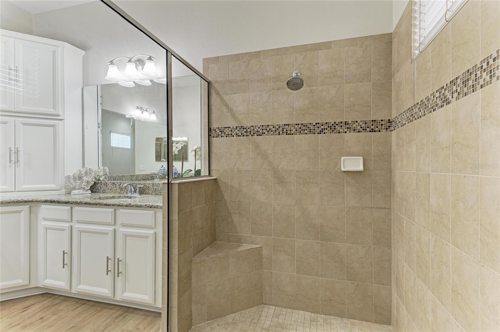 ARBOR RESERVE - Residential Lease