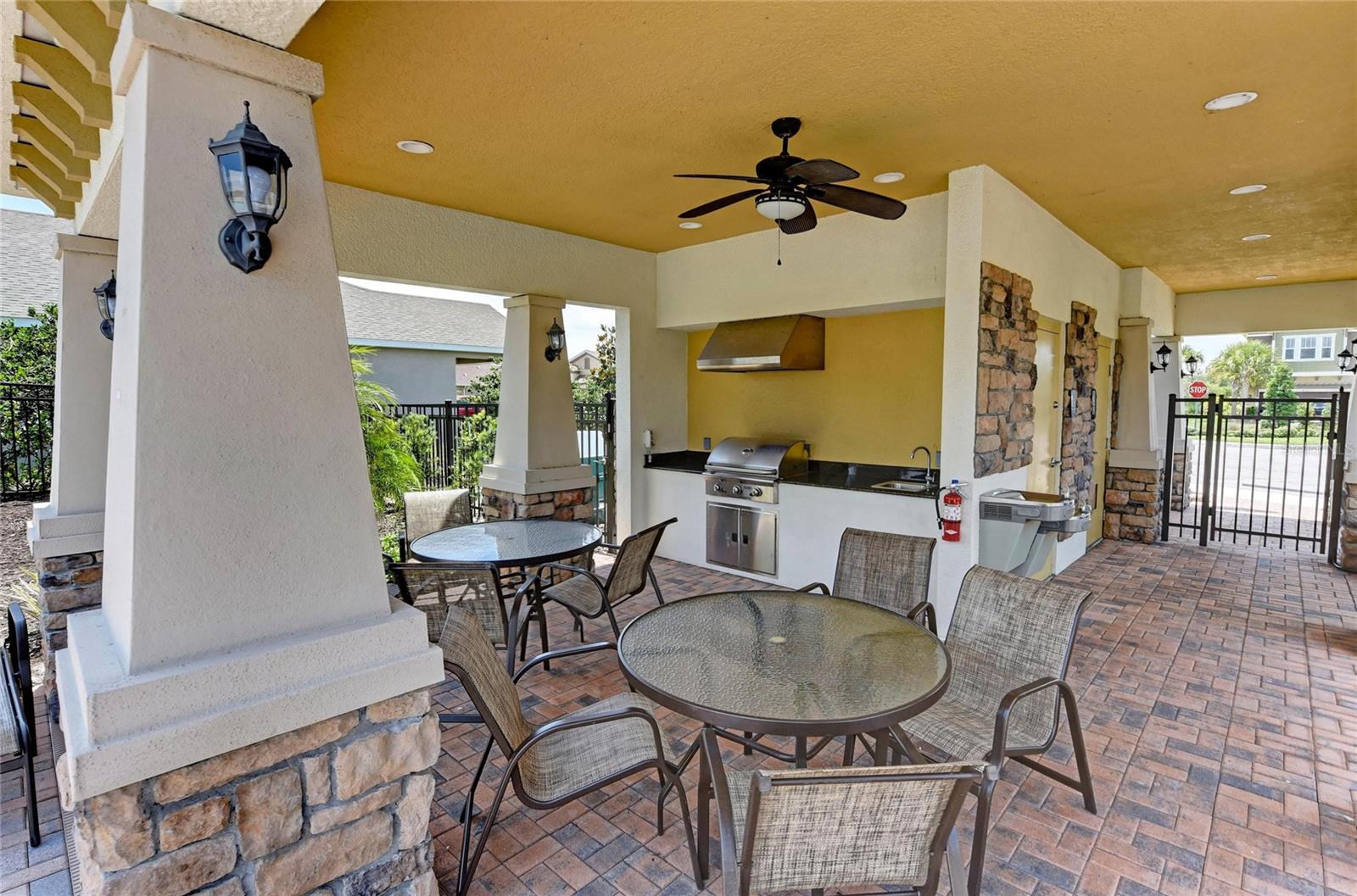 ARBOR RESERVE - Residential Lease