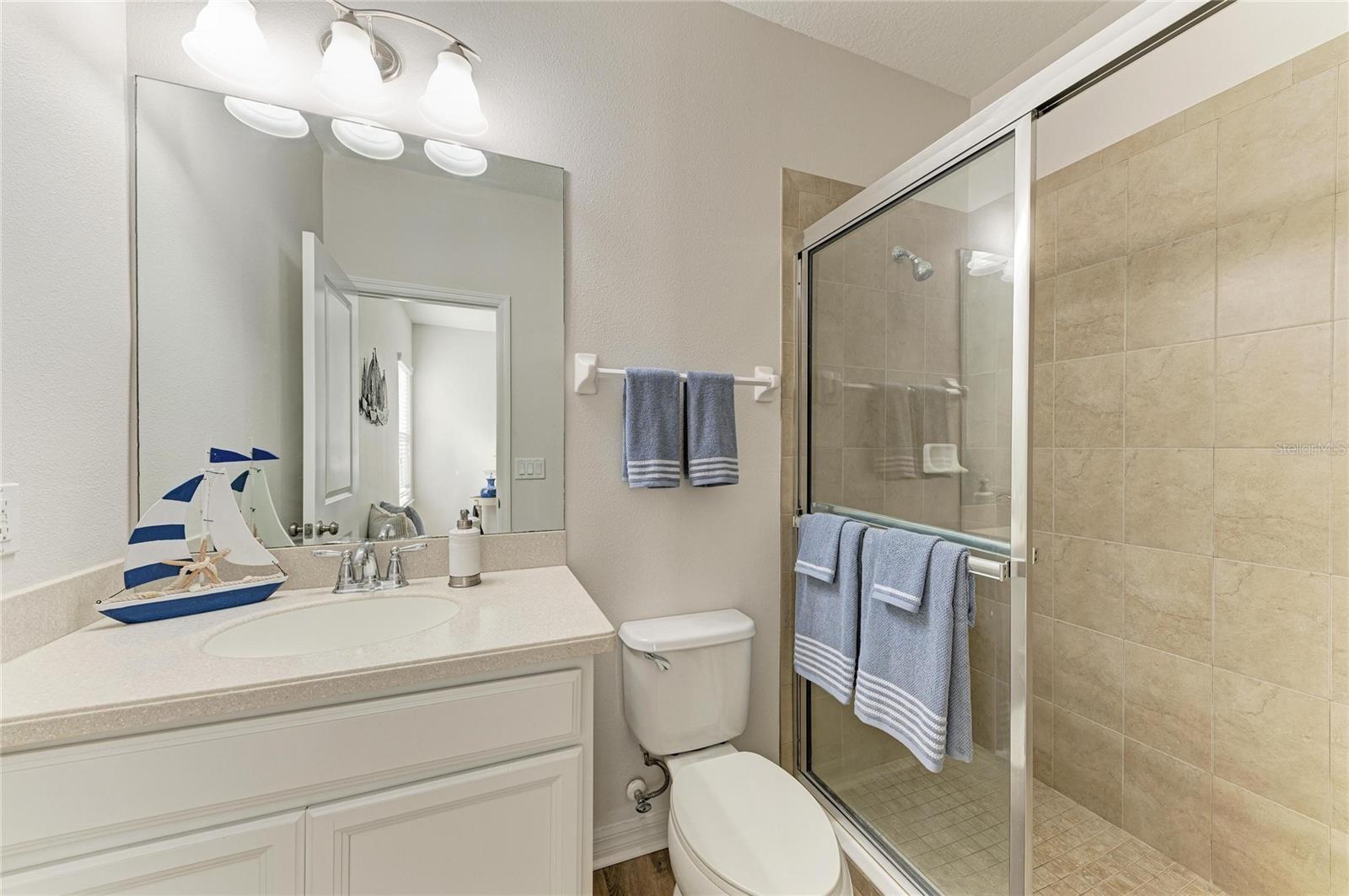 ARBOR RESERVE - Residential Lease