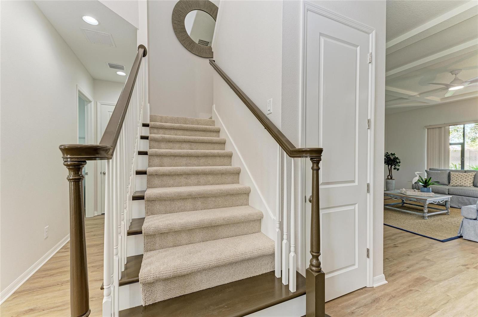 ARBOR RESERVE - Residential Lease