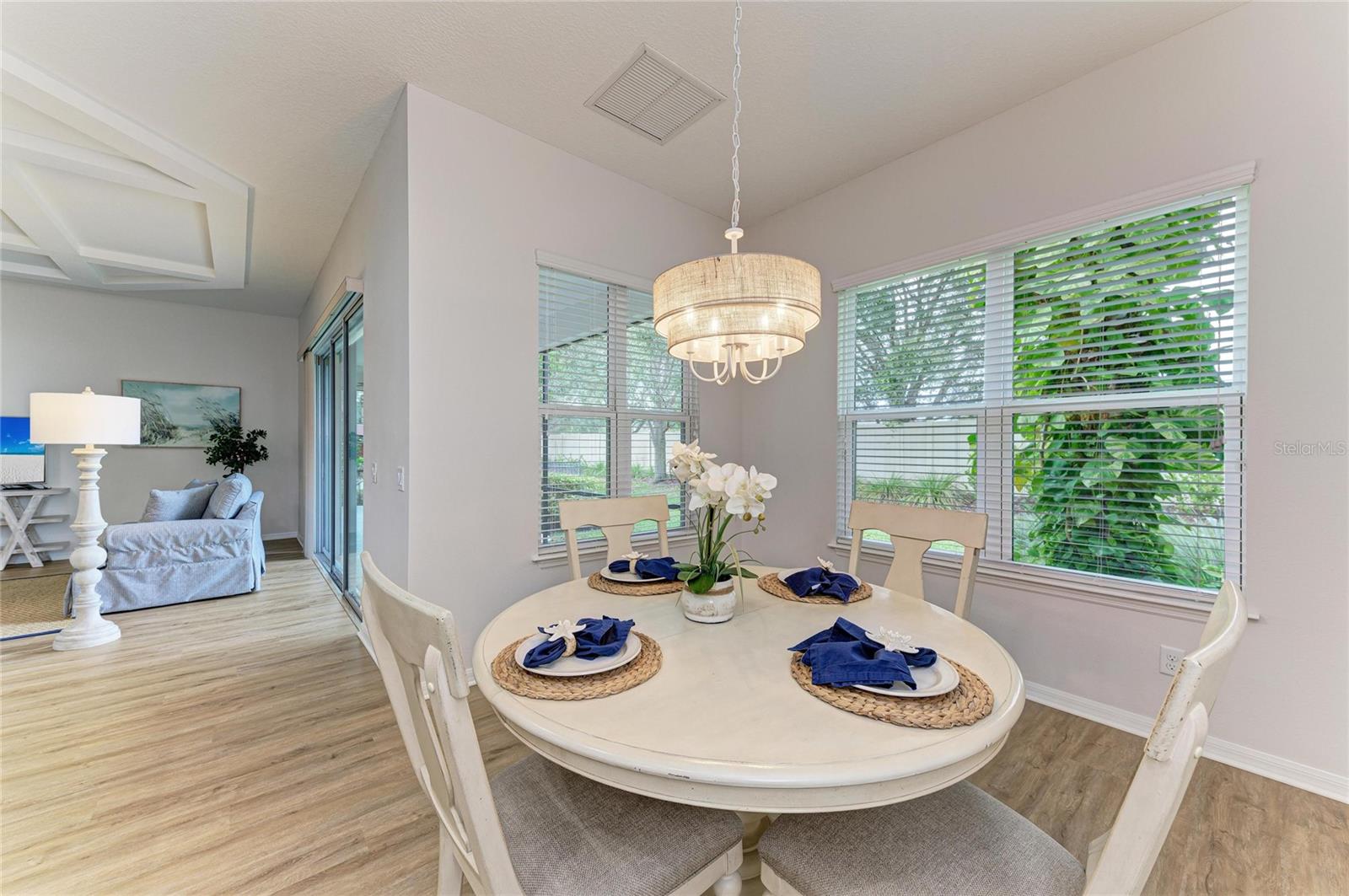 ARBOR RESERVE - Residential Lease