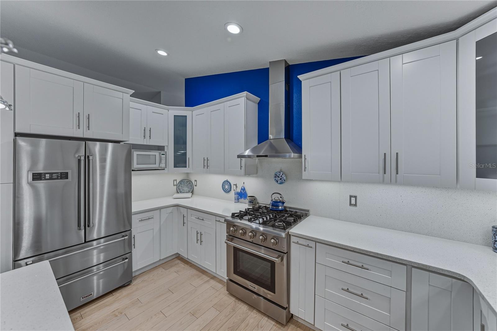 LAKE BERNADETTE - Residential