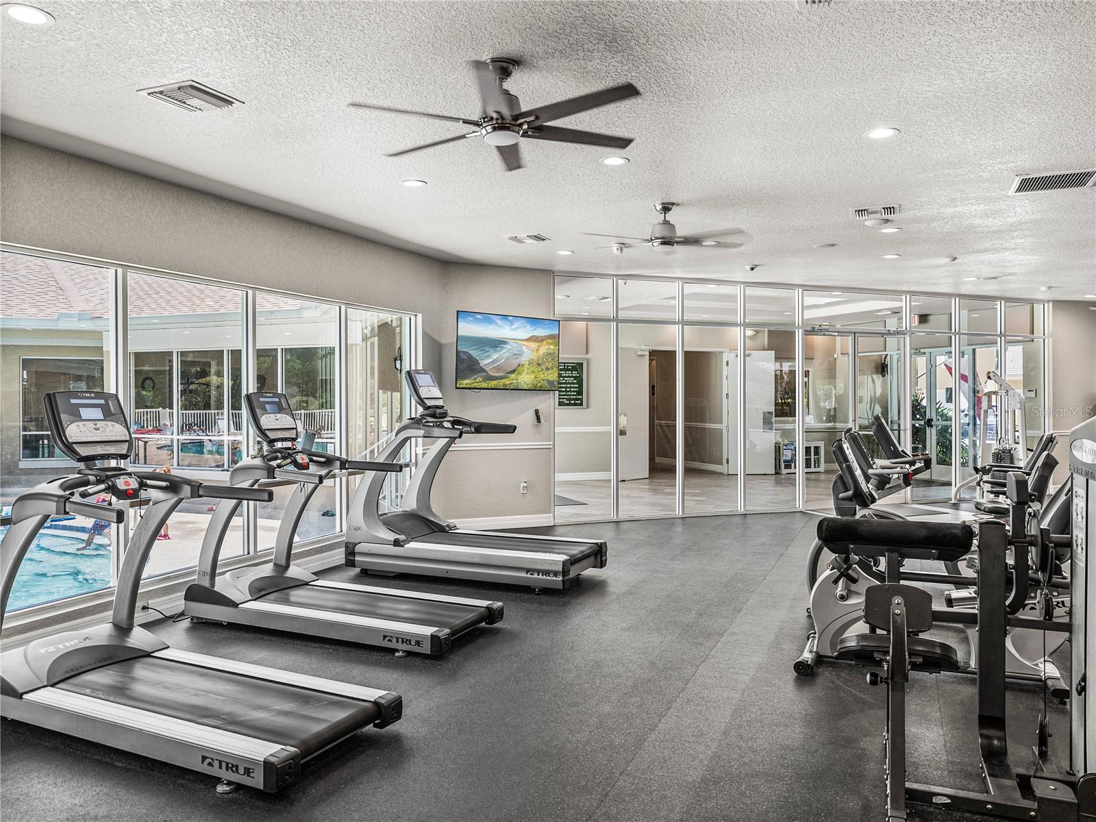 LAKE BERNADETTE - Residential