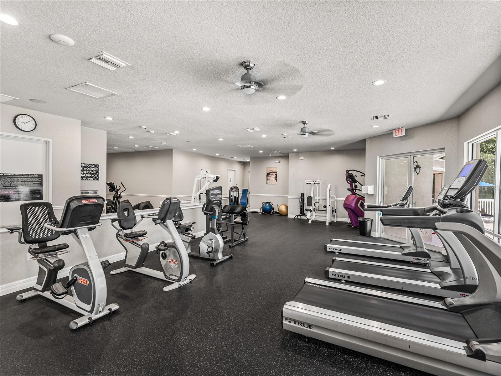 LAKE BERNADETTE - Residential