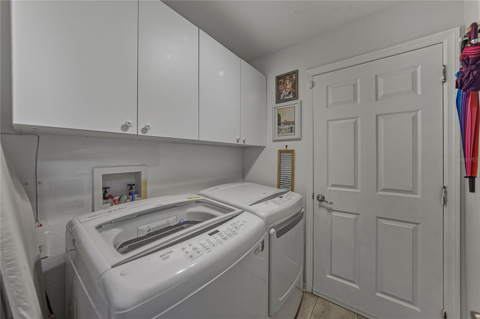 LAKE BERNADETTE - Residential