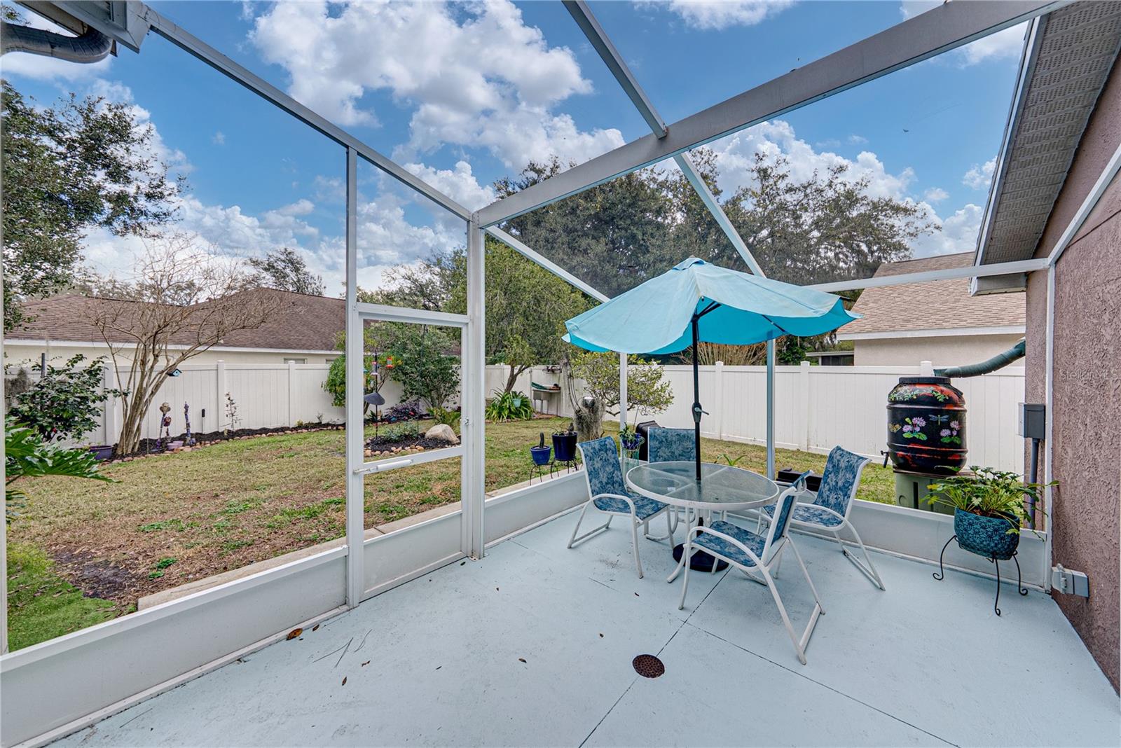 LAKE BERNADETTE - Residential