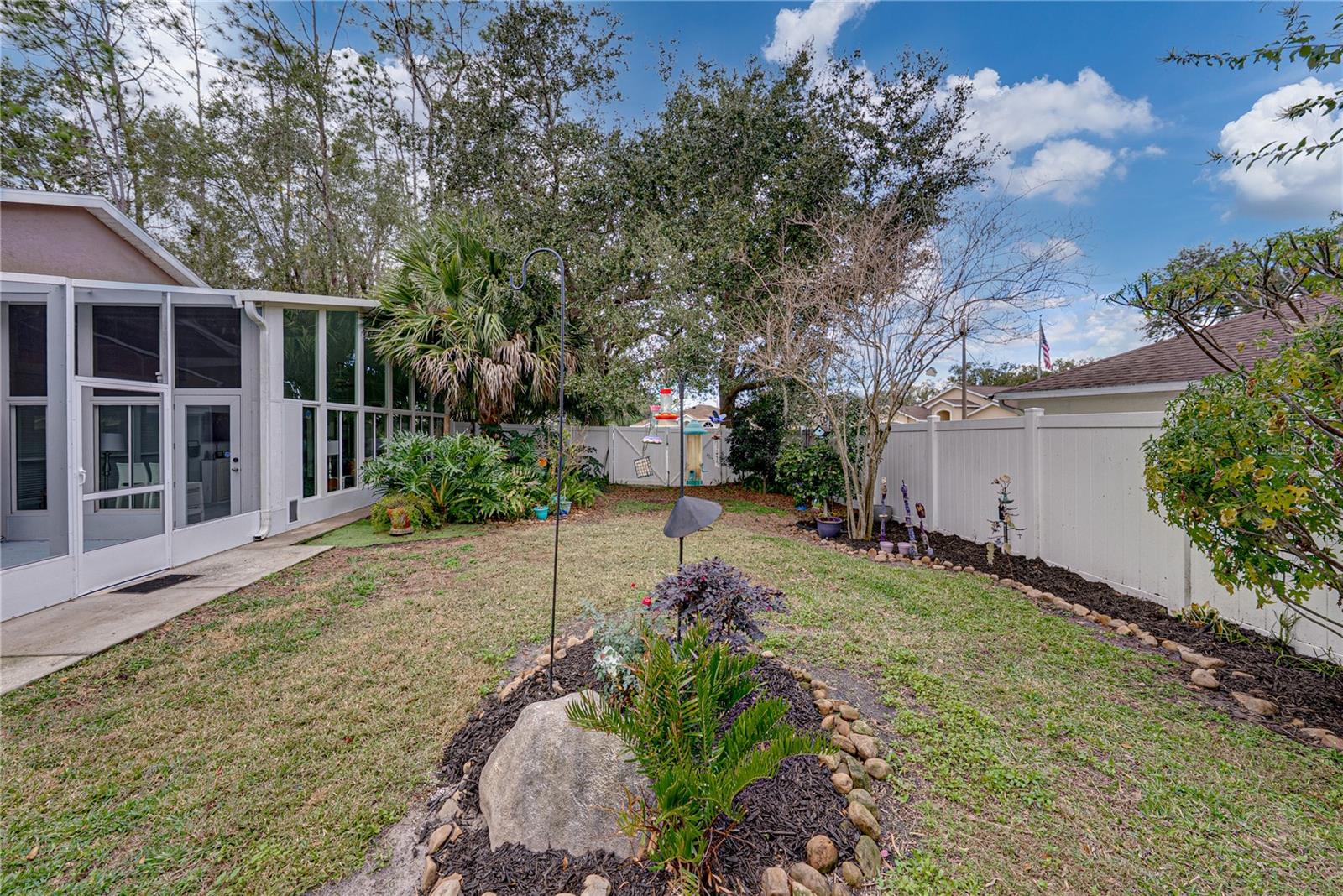 LAKE BERNADETTE - Residential