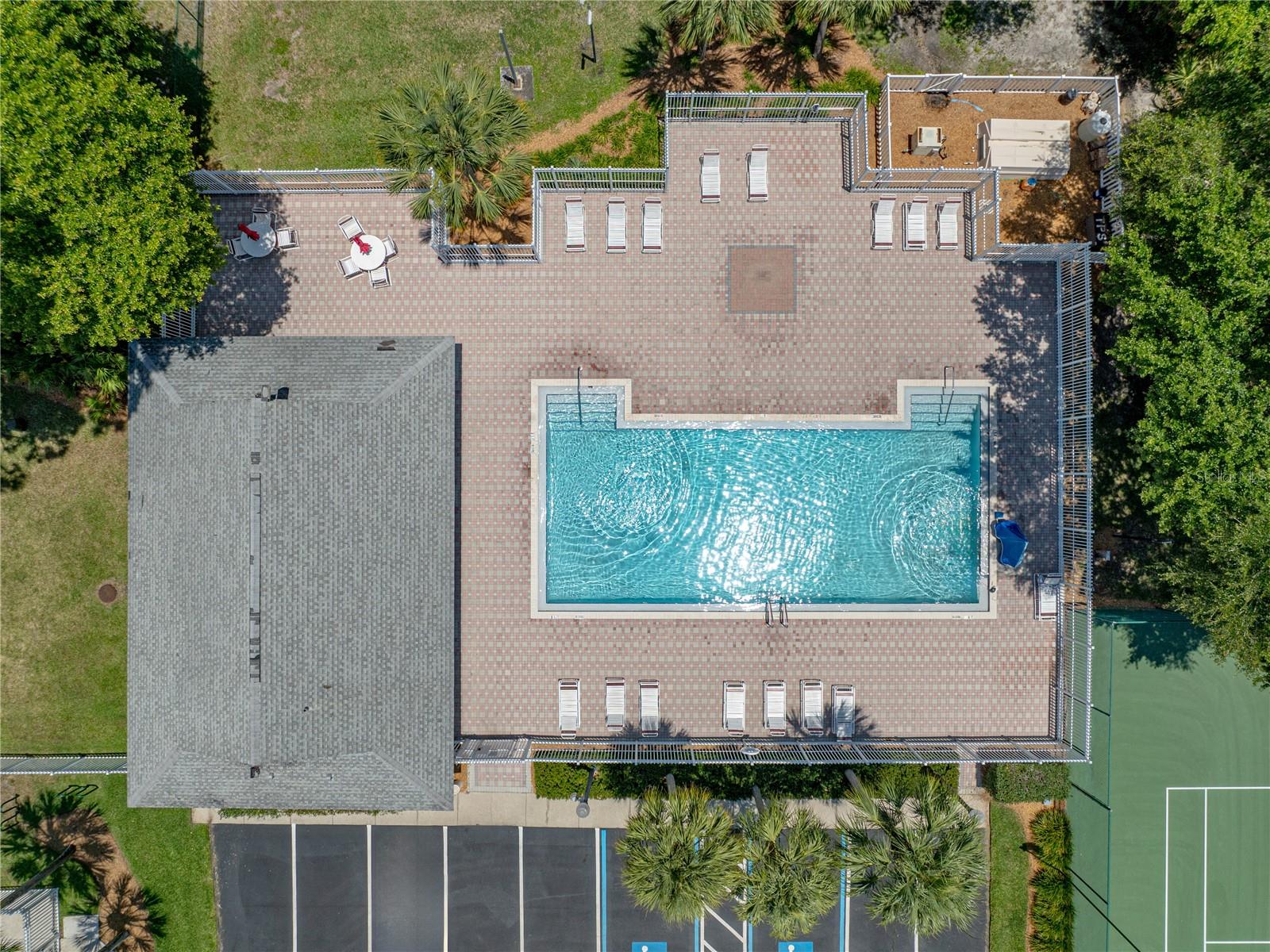 LAKE BERNADETTE - Residential