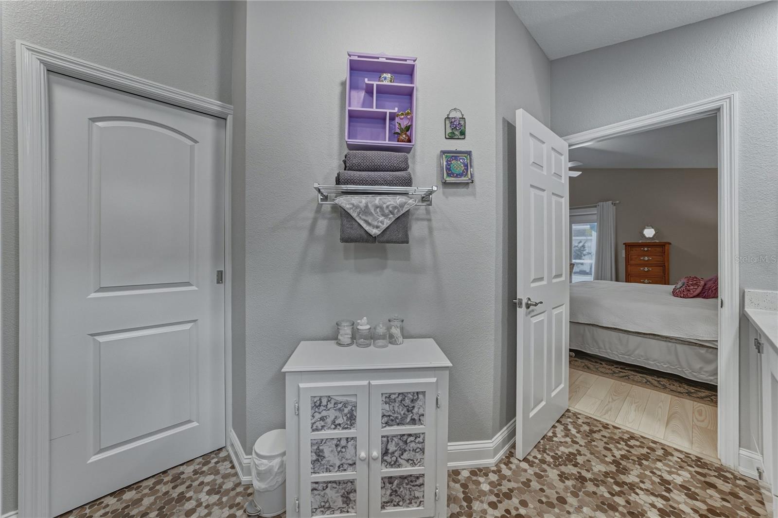 LAKE BERNADETTE - Residential