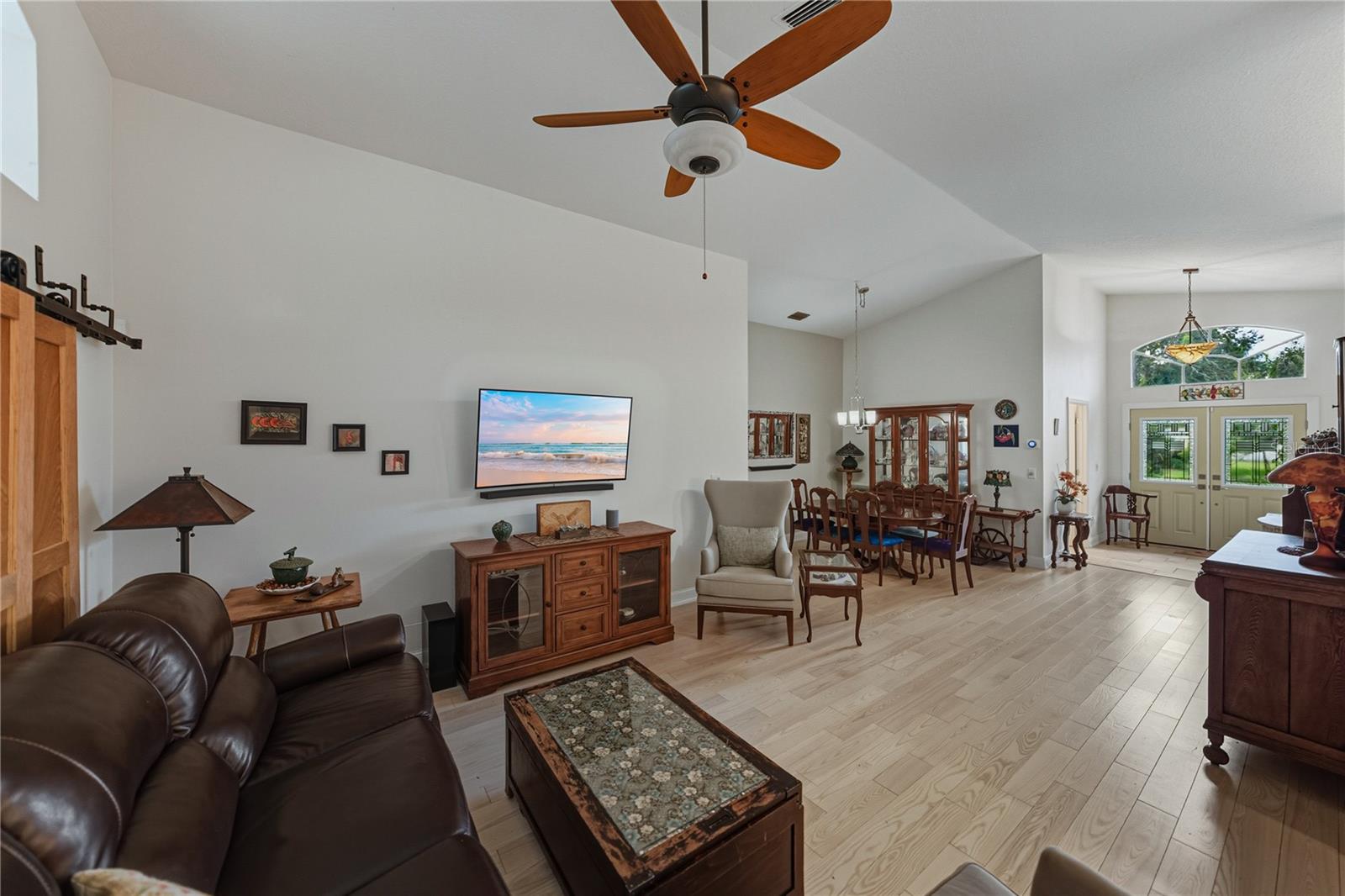 LAKE BERNADETTE - Residential