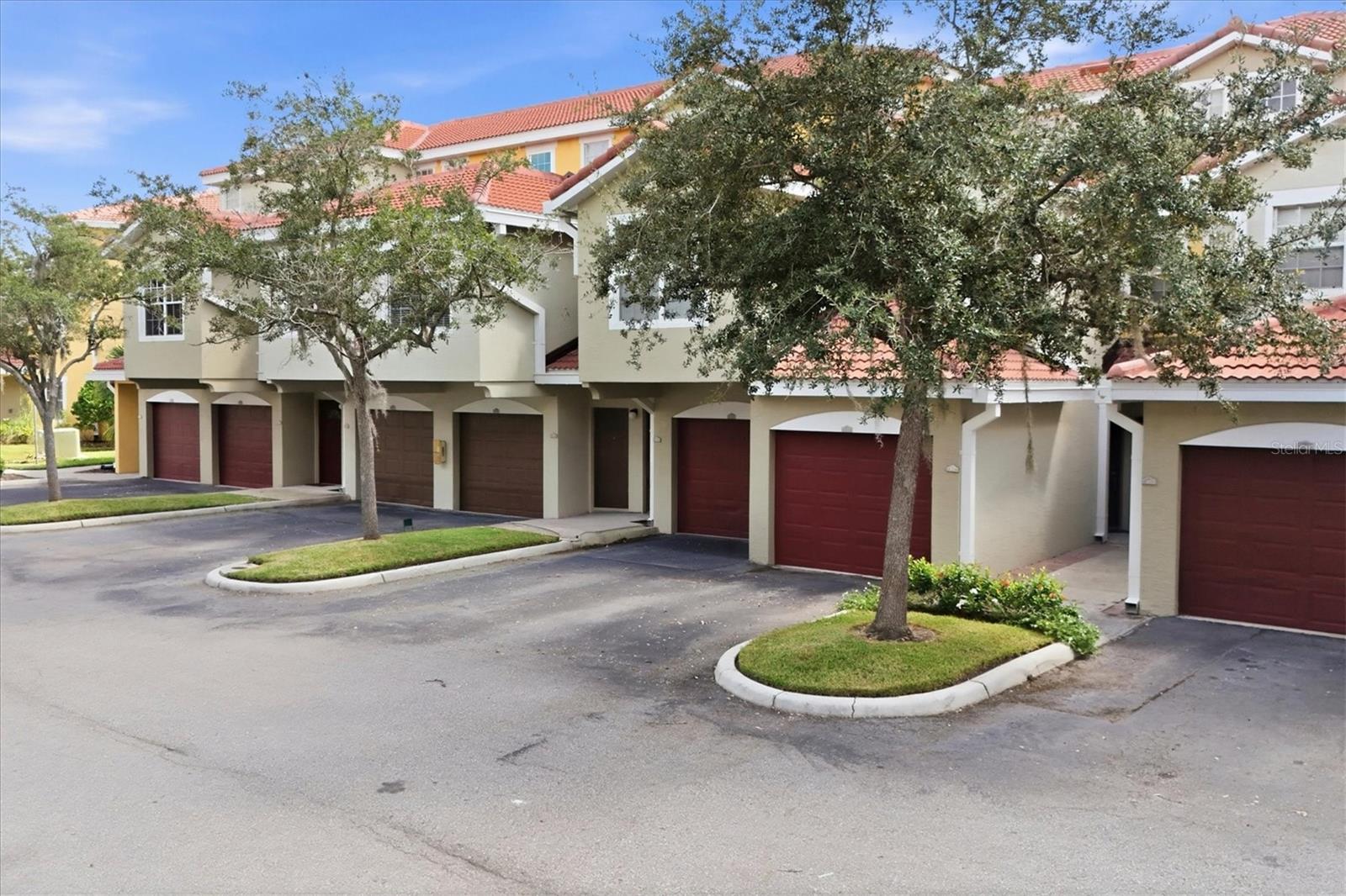 5711 BENTGRASS DRIVE 19-102