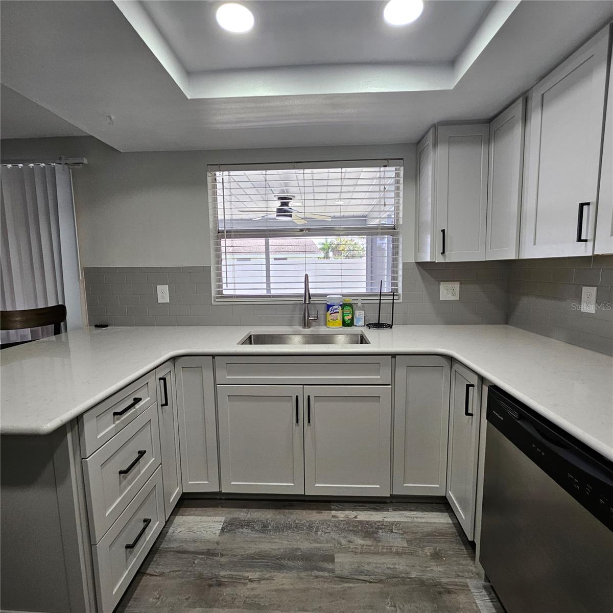 APOLLO BEACH UNIT FOUR - Residential Lease