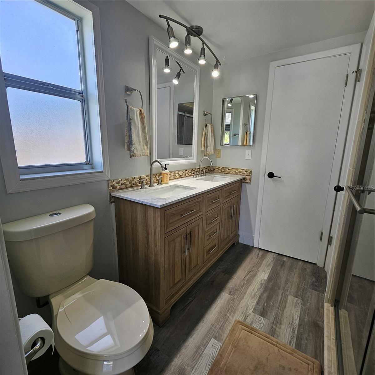 APOLLO BEACH UNIT FOUR - Residential Lease