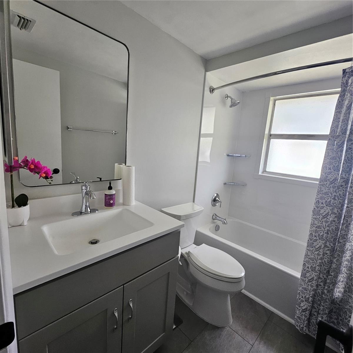 APOLLO BEACH UNIT FOUR - Residential Lease