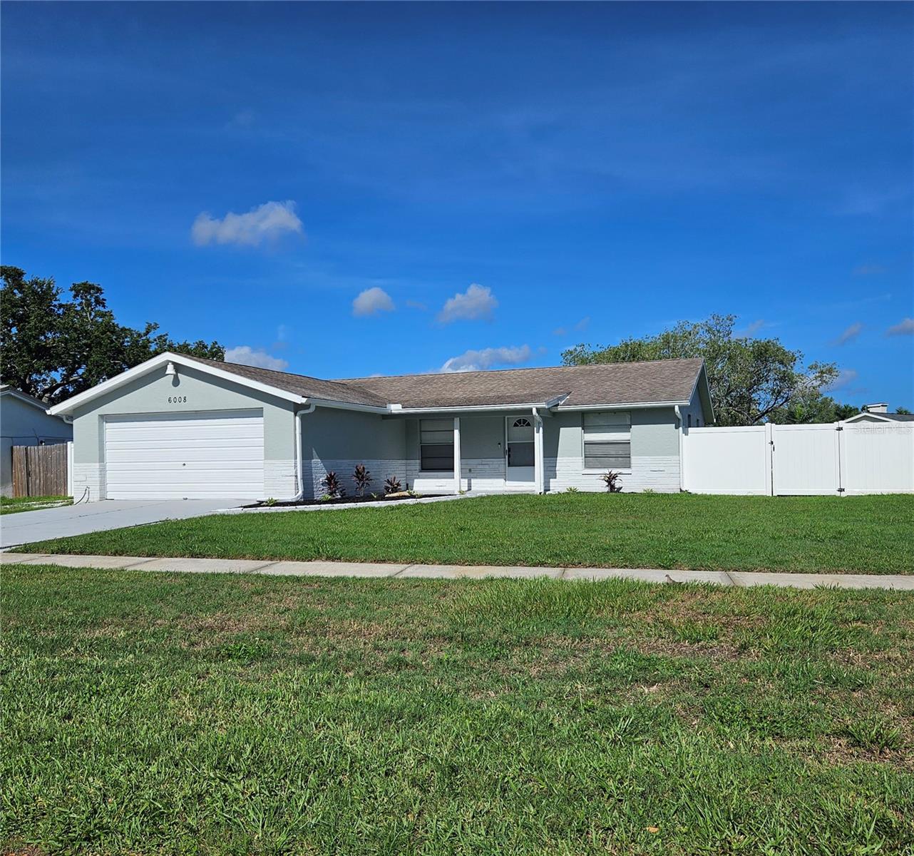 APOLLO BEACH UNIT FOUR - Residential Lease