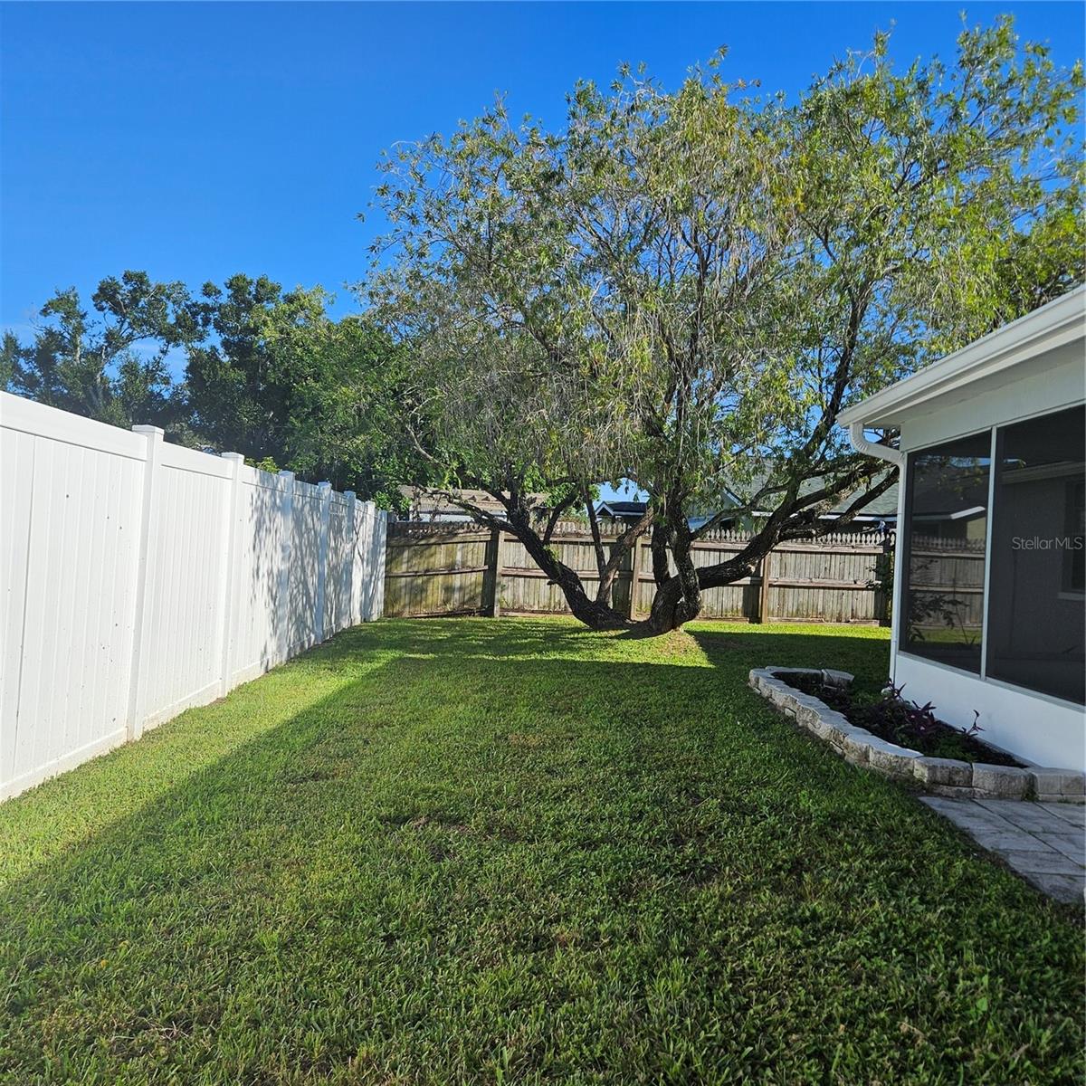 APOLLO BEACH UNIT FOUR - Residential Lease