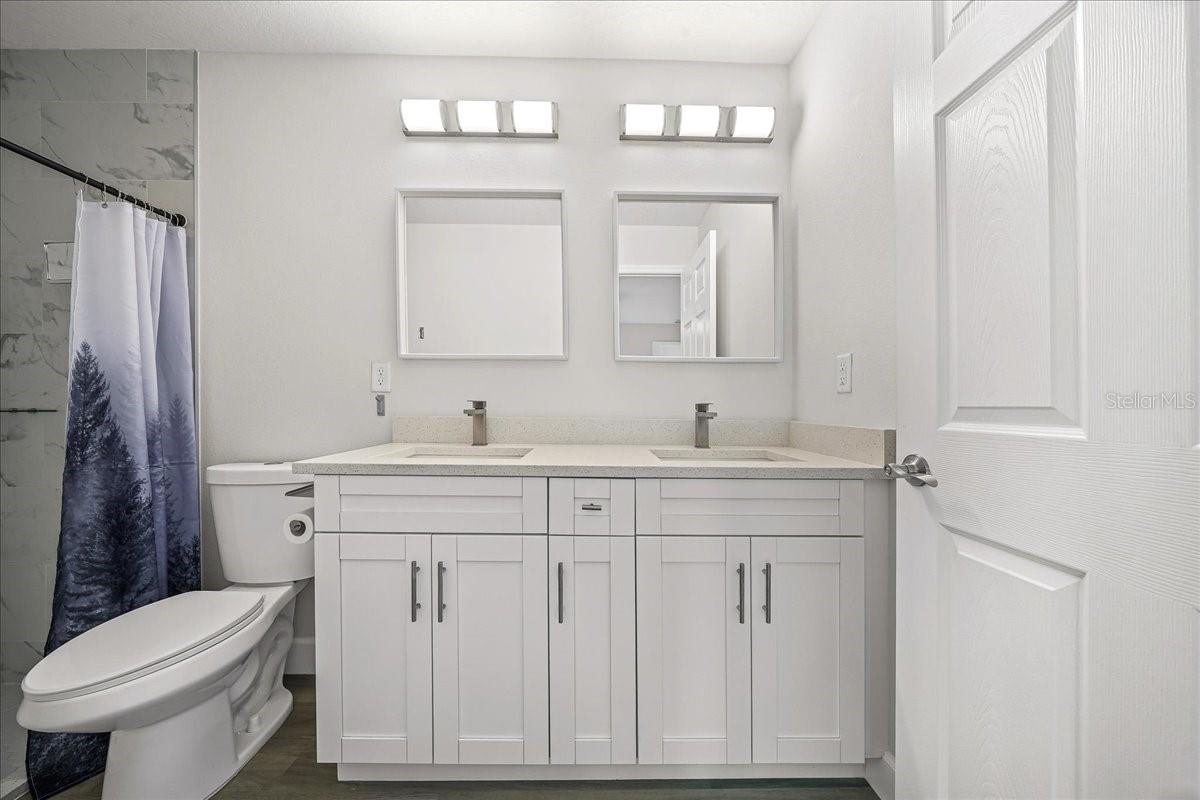 MARION OAKS UN 04 - Residential