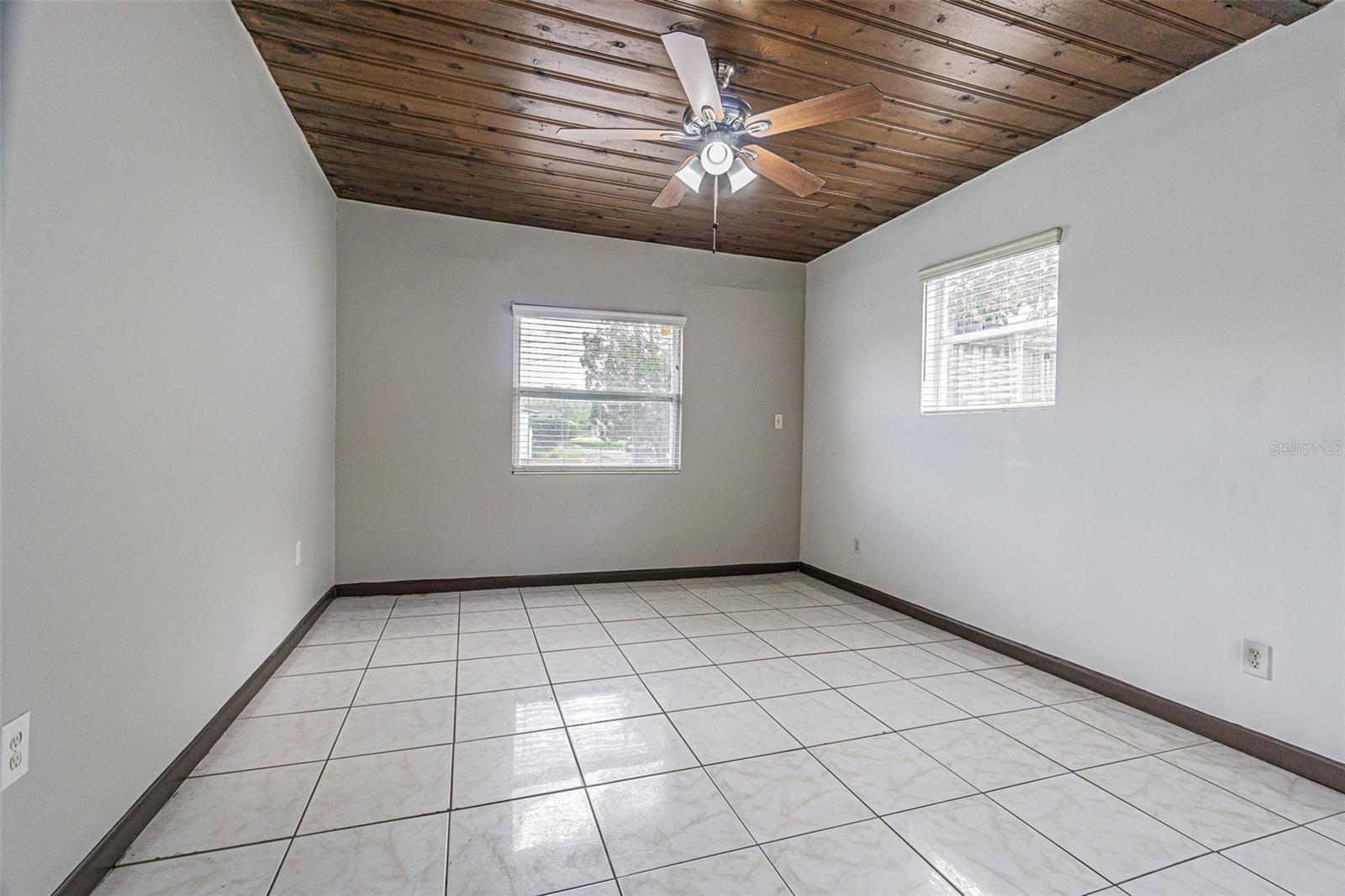 TEMPLE GROVE ESTATES - Residential