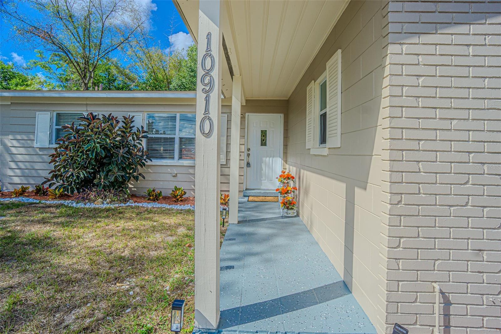 TEMPLE GROVE ESTATES - Residential