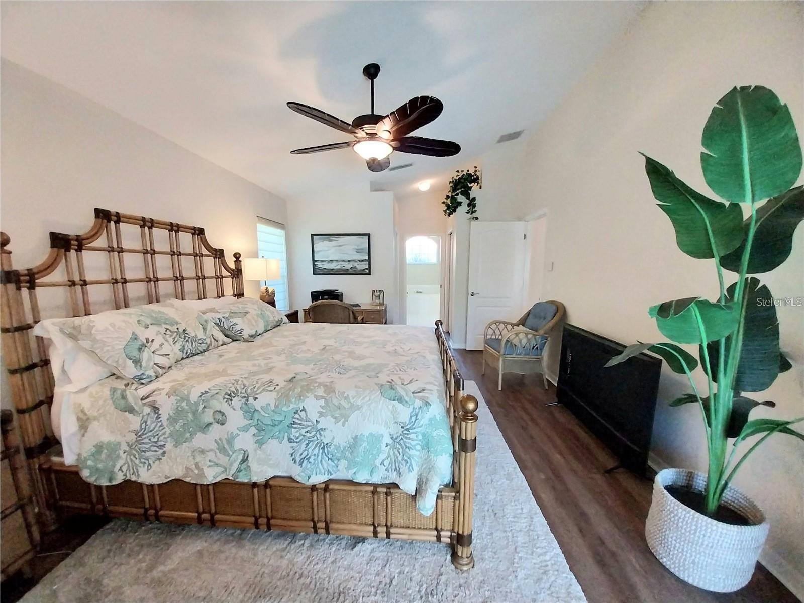 HUNTINGTON POINTE - Residential Lease