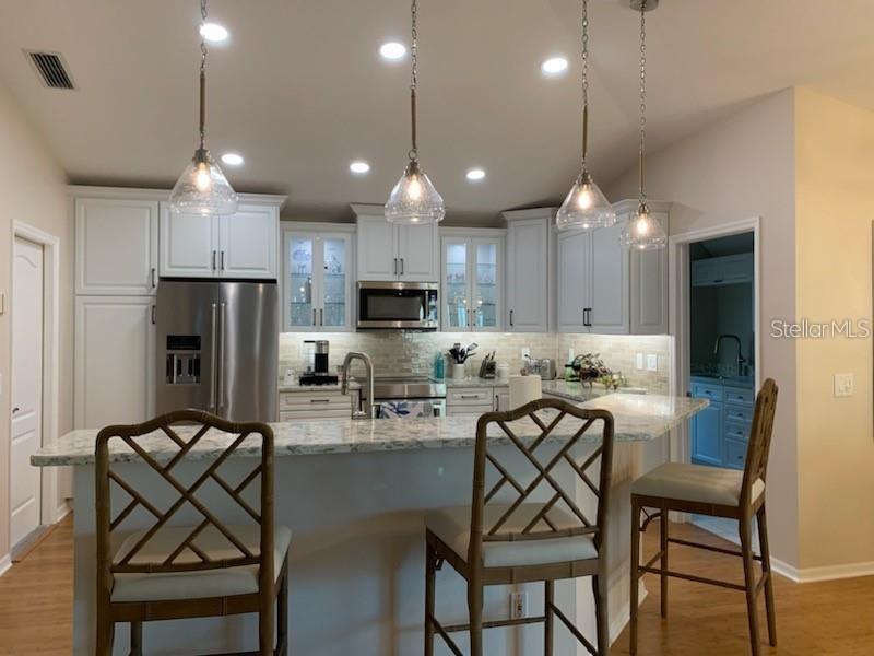 HUNTINGTON POINTE - Residential Lease