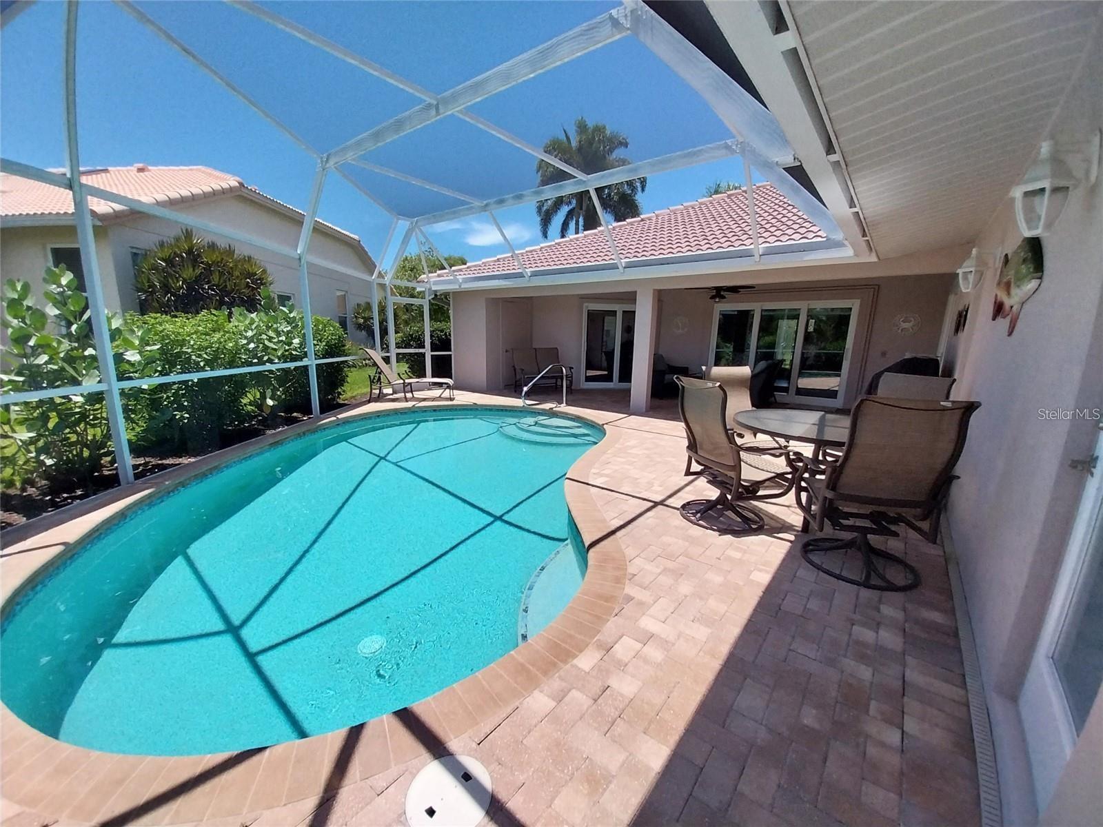 HUNTINGTON POINTE - Residential Lease