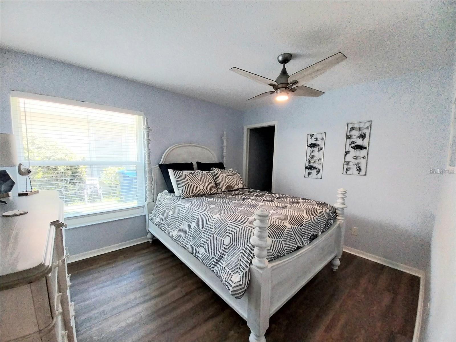 HUNTINGTON POINTE - Residential Lease