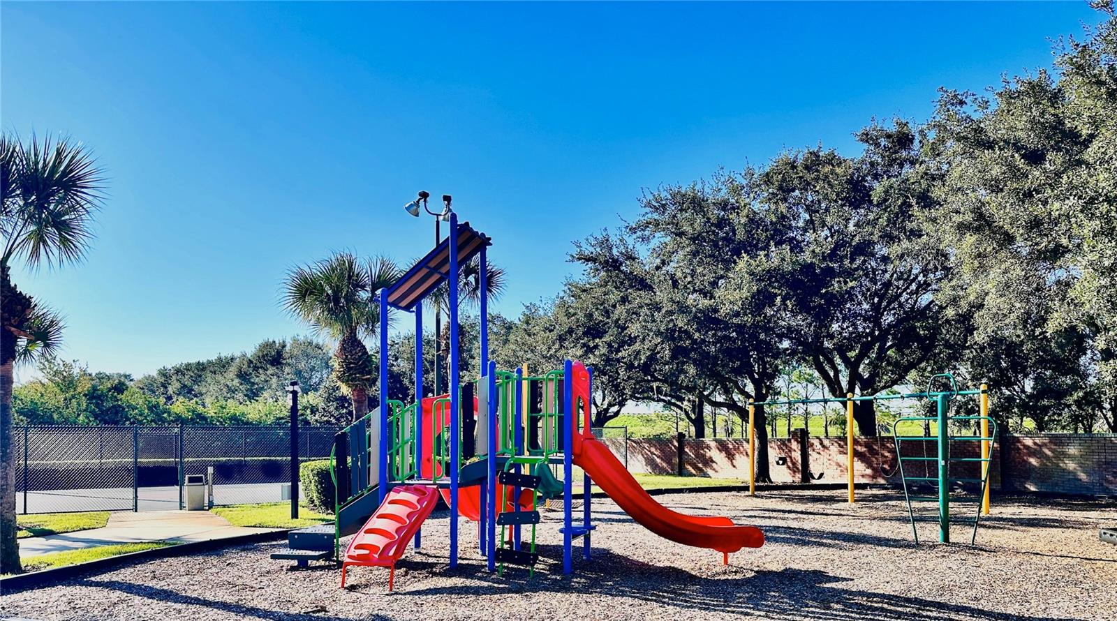 BROOKESTONE 47/63 - Residential