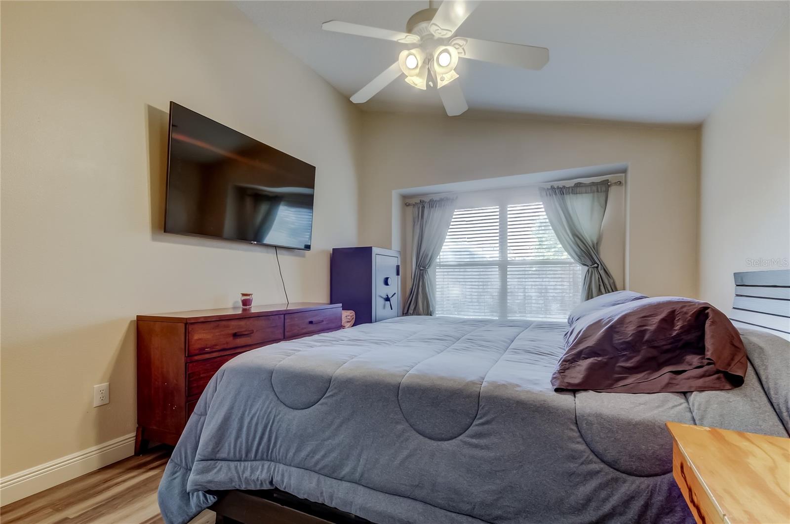 OAK GROVE PH 02 - Residential