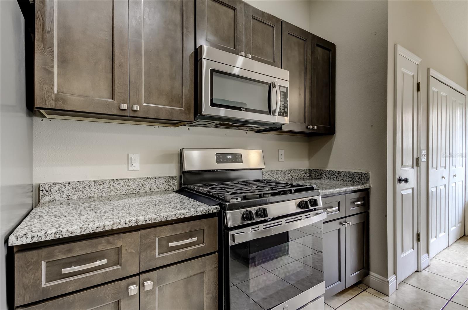 OAK GROVE PH 02 - Residential