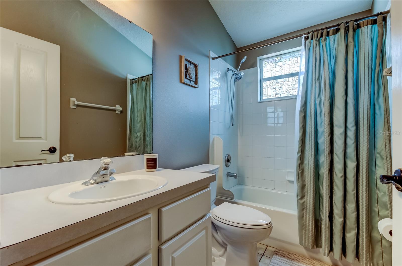 OAK GROVE PH 02 - Residential