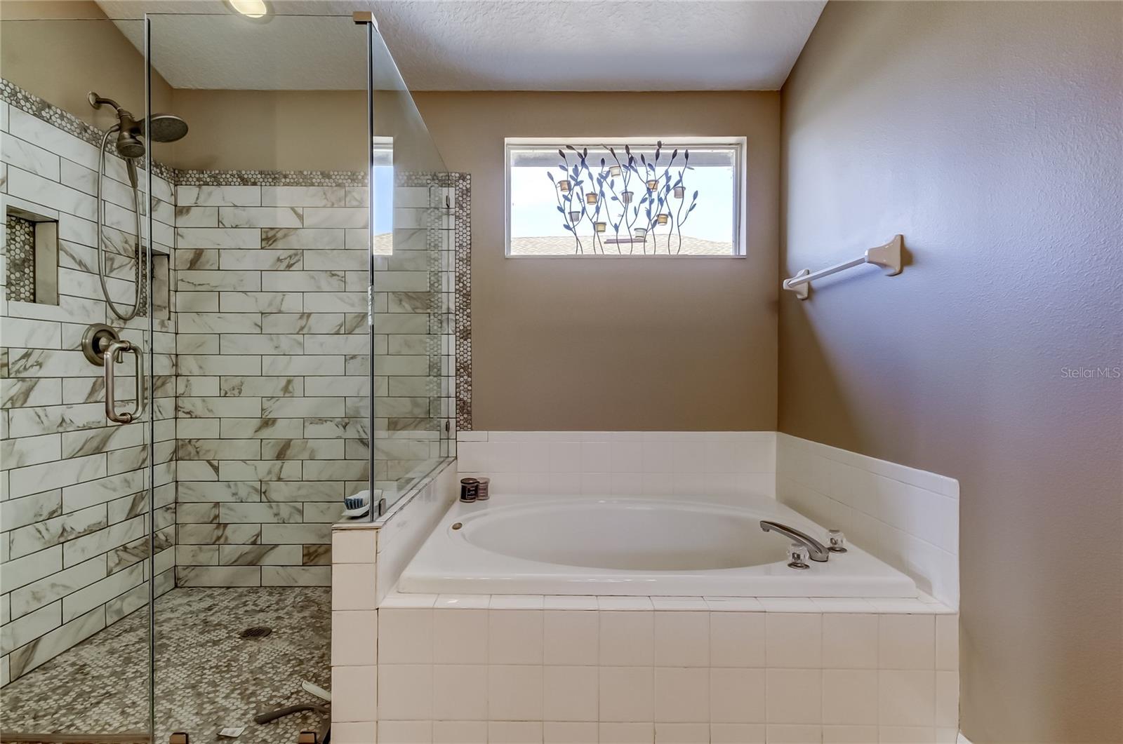 OAK GROVE PH 02 - Residential