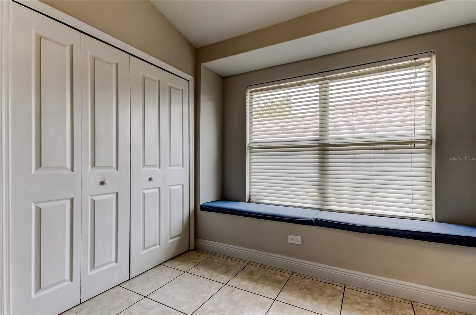 OAK GROVE PH 02 - Residential