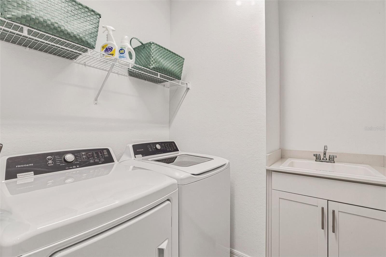 LAKESPUR/WELLEN PARK - Residential