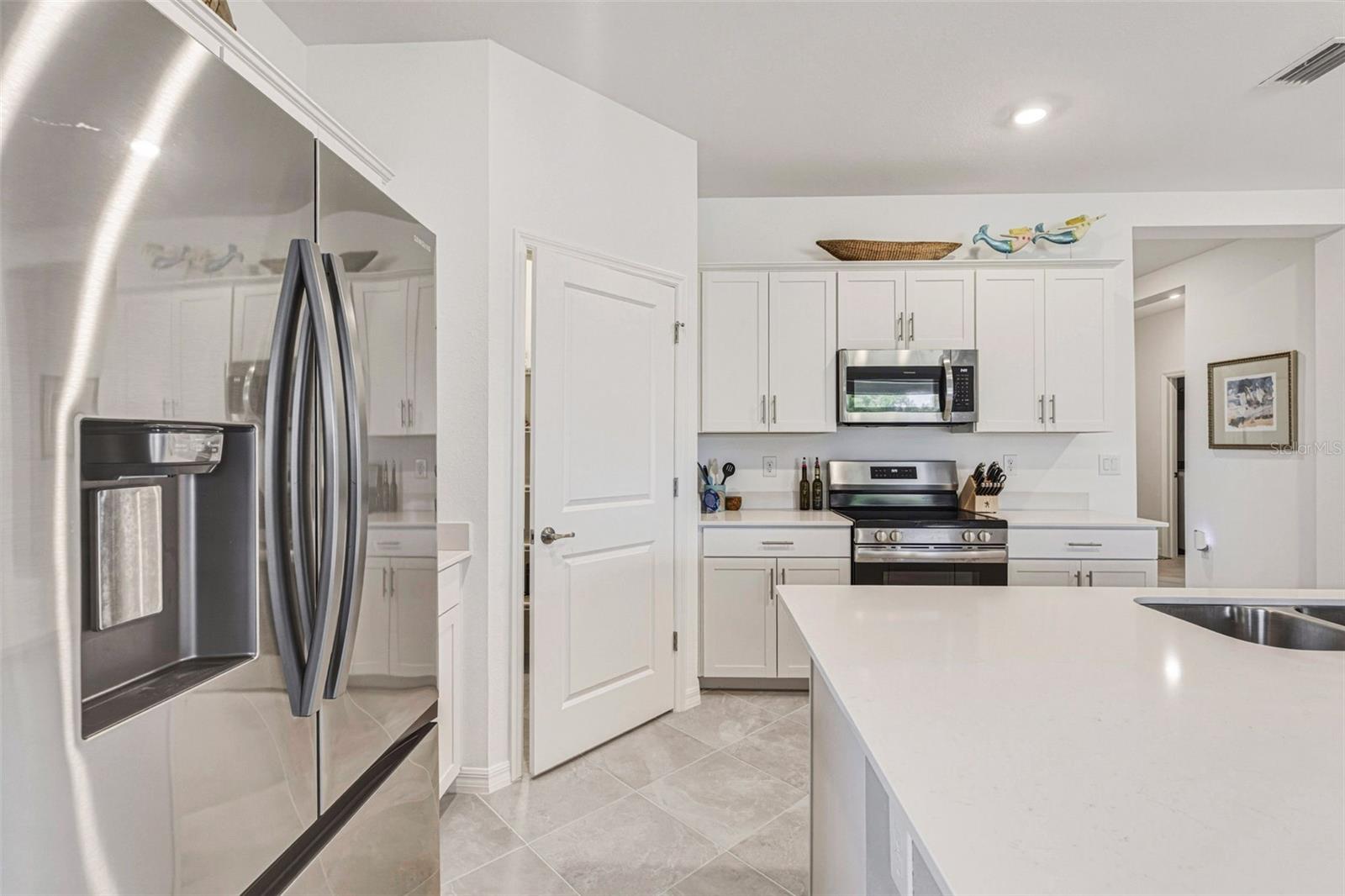 LAKESPUR/WELLEN PARK - Residential