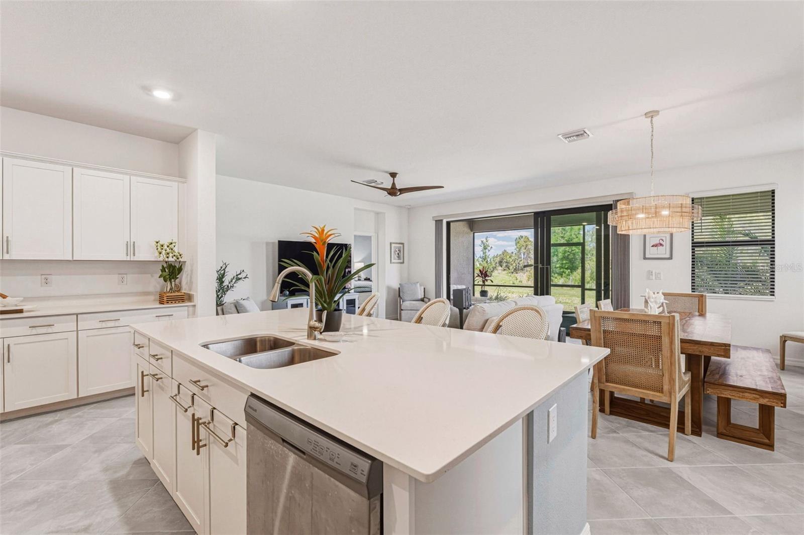 LAKESPUR/WELLEN PARK - Residential