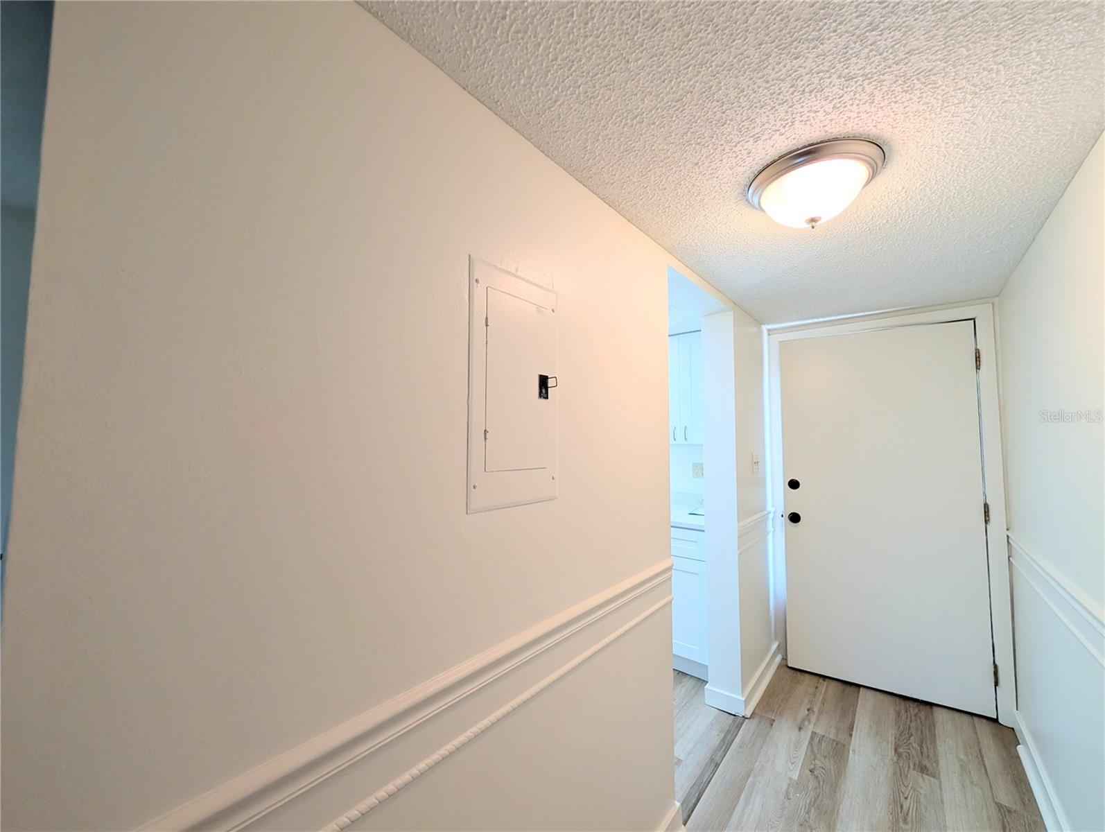 BAYSHORE ON THE LAKE APTS II SEC 3 - Residential