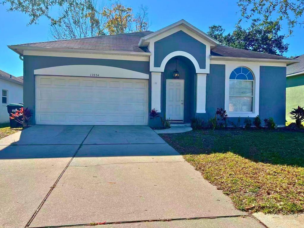 Photo of 12834 Woodbury Glen Drive, Orlando, FL 32828 (MLS # O6368788)