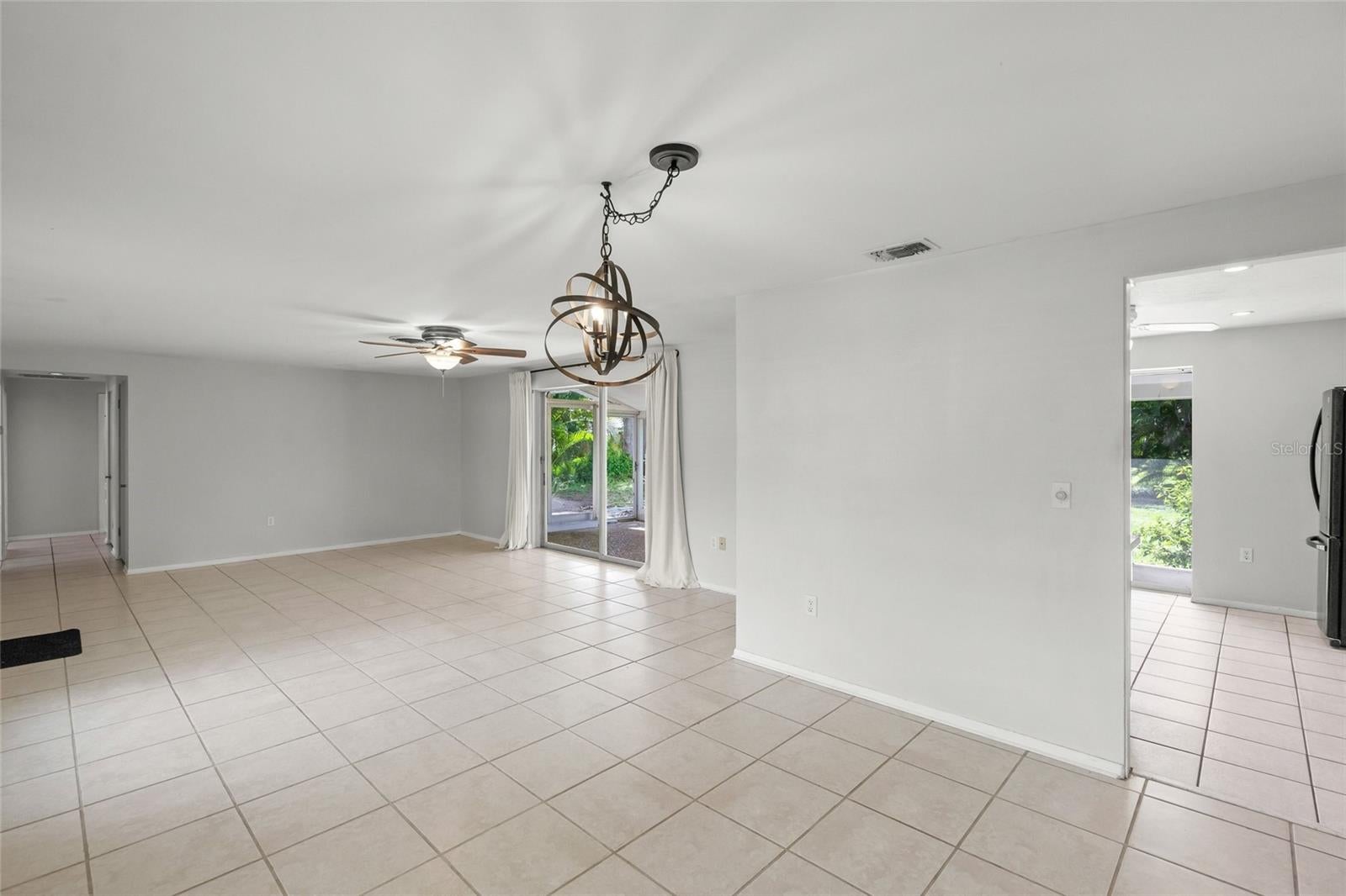 3185 REGATTA CIRCLE