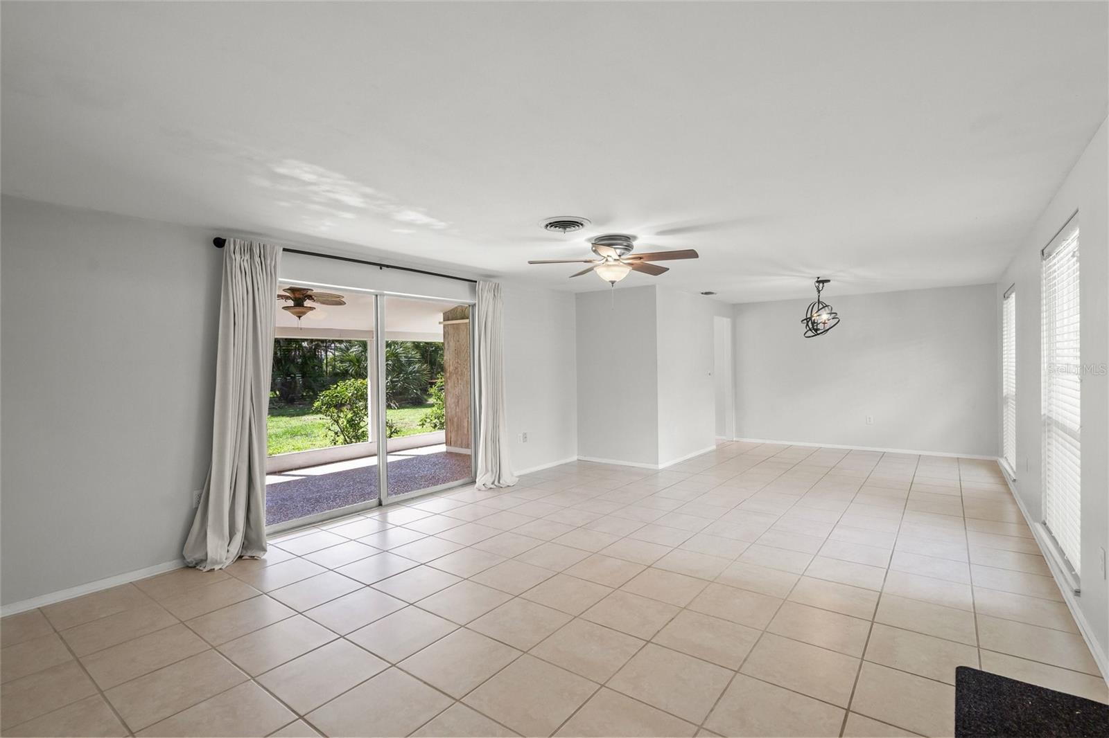 3185 REGATTA CIRCLE