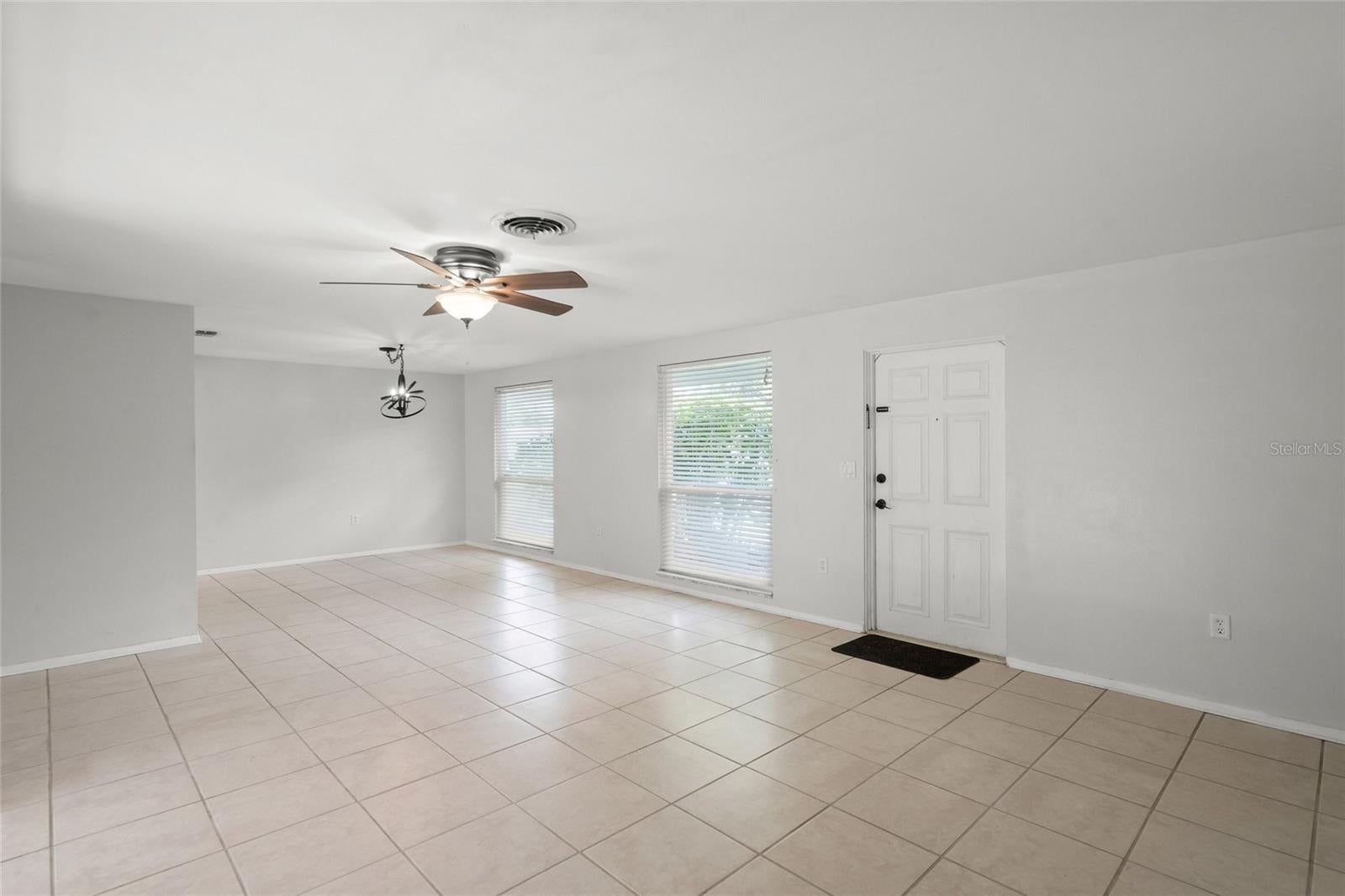 3185 REGATTA CIRCLE