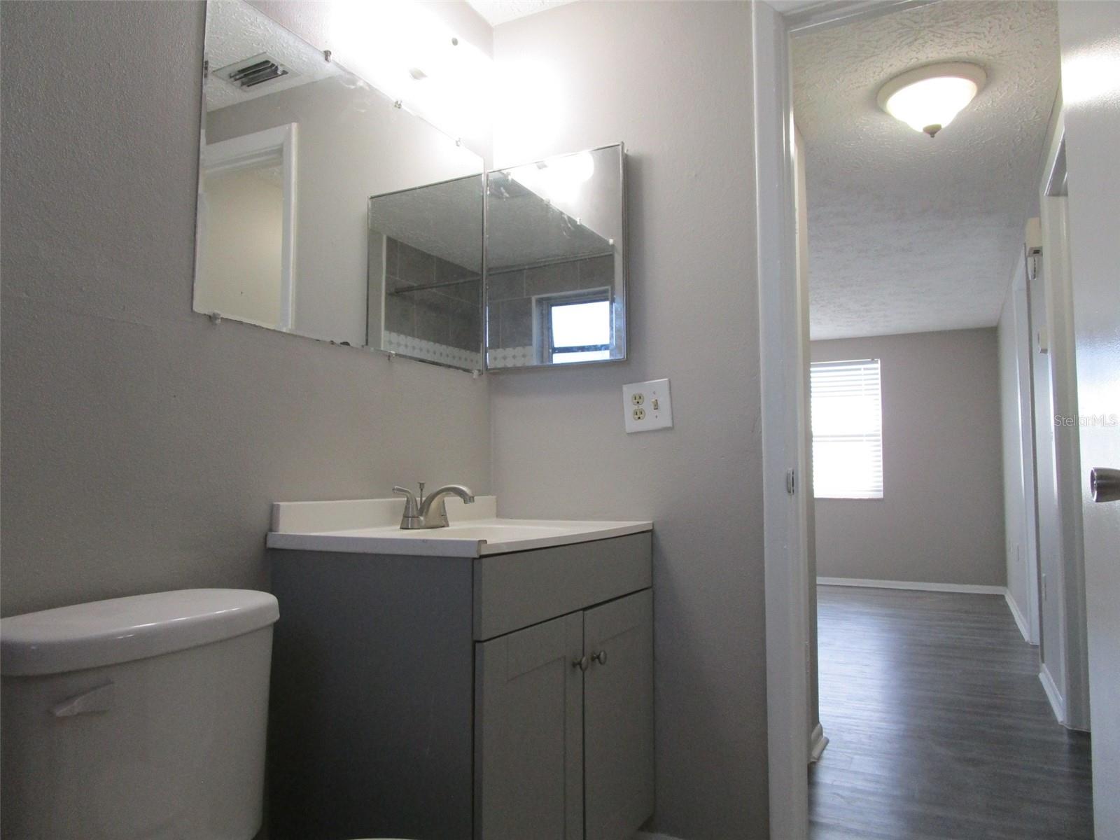 RIDGE CREST GARDENS - Residential Lease